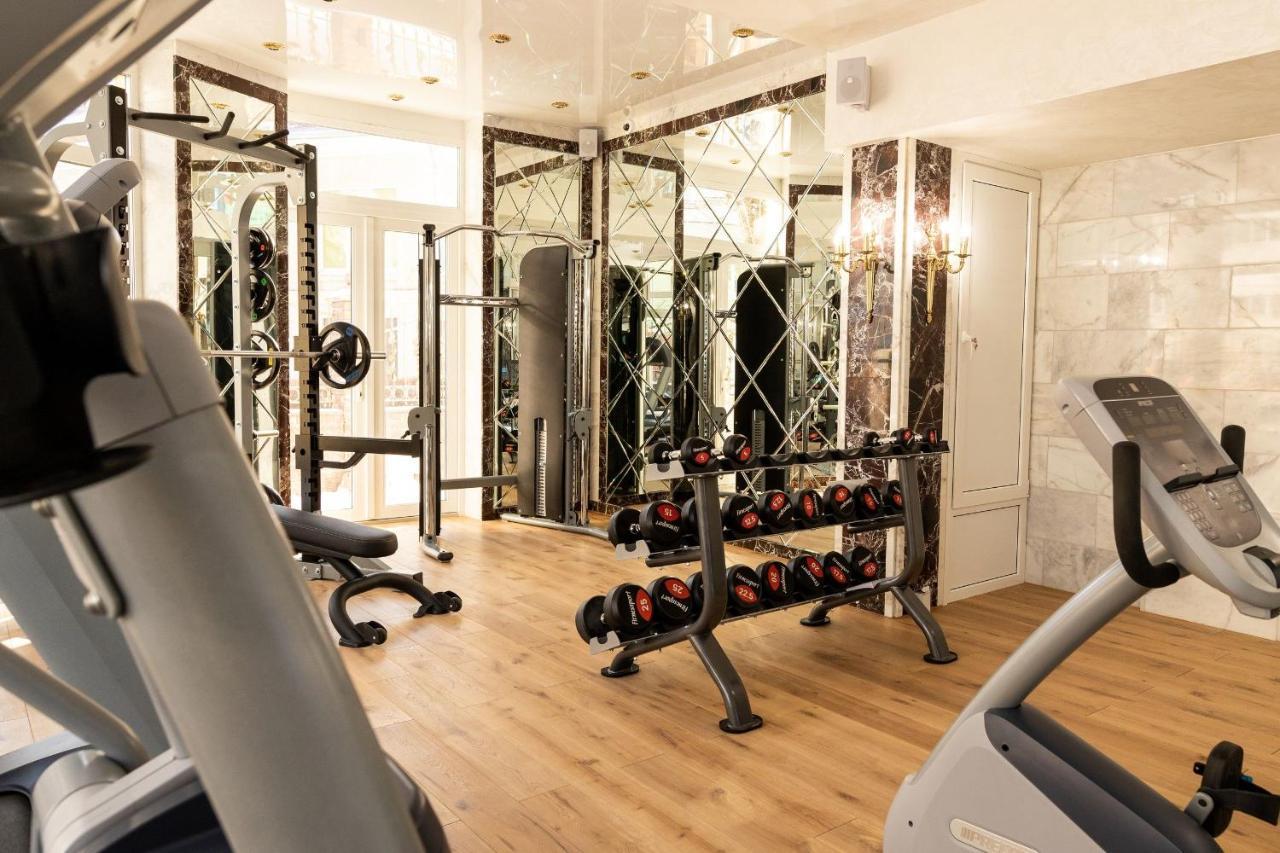 Royal Palace Luxury And 5* Khmelʼnytsʼkyy